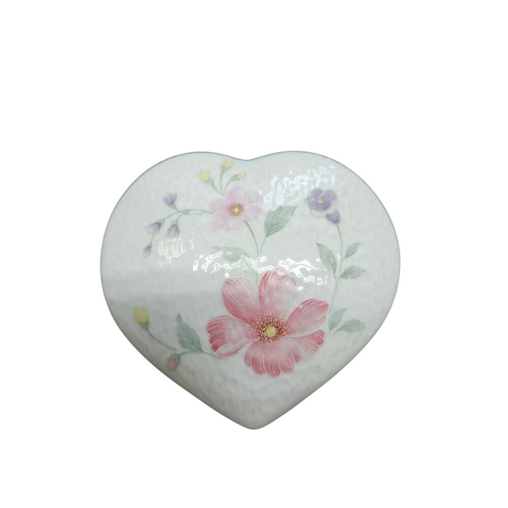 Vintage Flora Otagiri Japan Heart Shape Lidded Trinket Dish